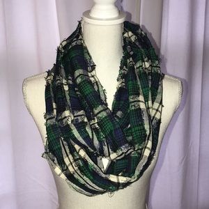 Infiniti Scarf